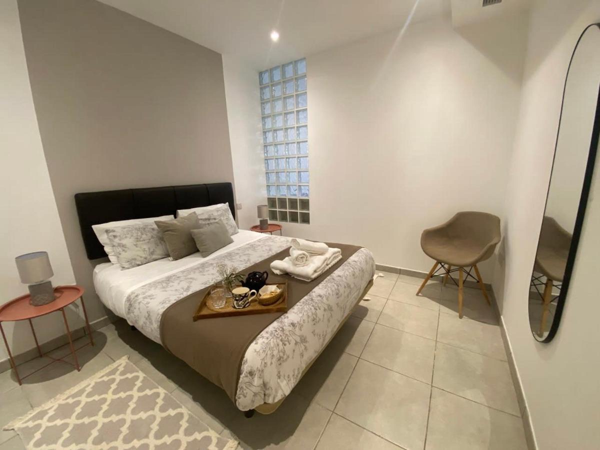 Ferienwohnung 2Br In The Zoko Contemporary And Convenient Gibraltar Exterior foto