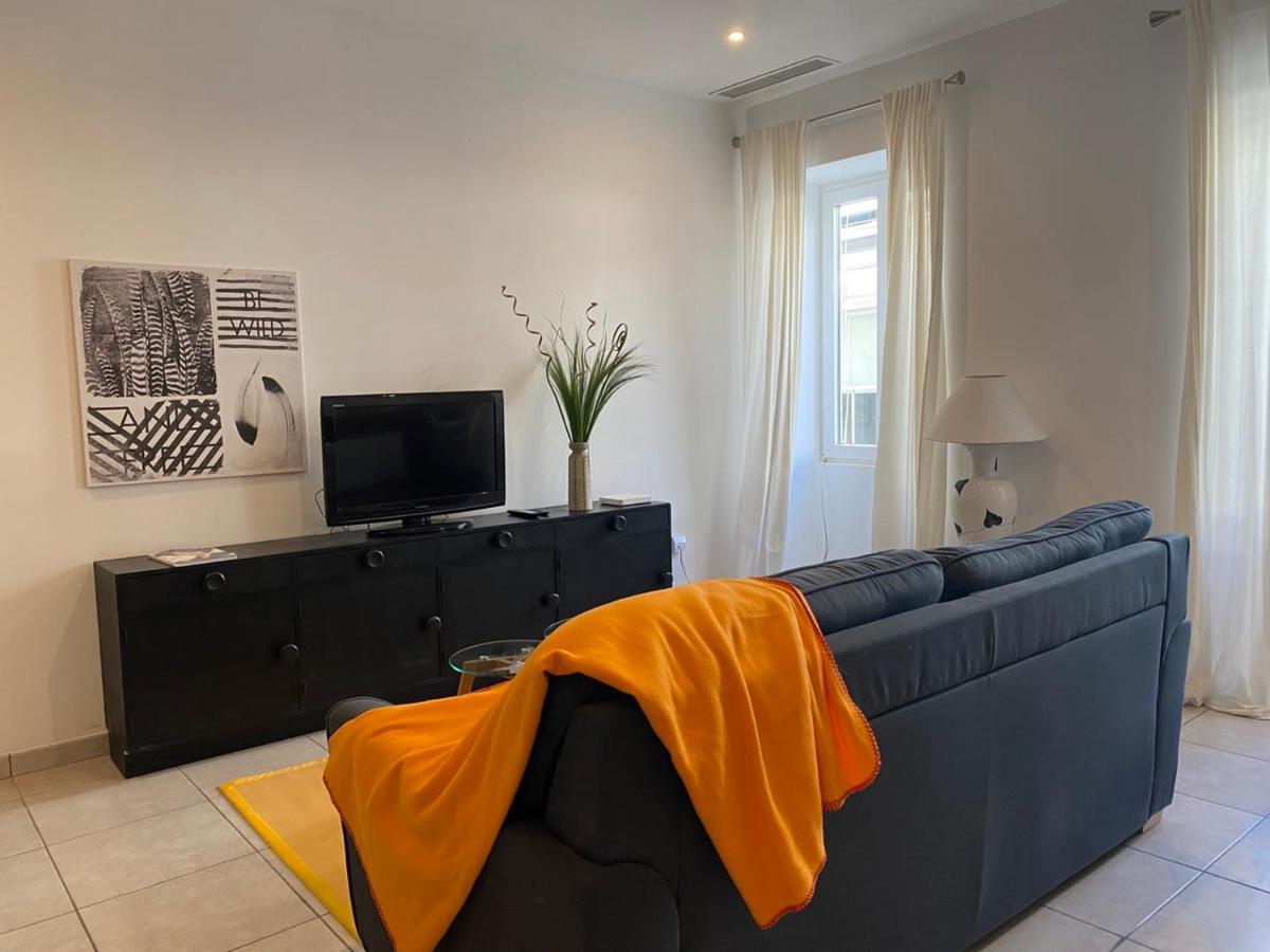 Ferienwohnung 2Br In The Zoko Contemporary And Convenient Gibraltar Exterior foto