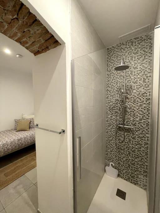 Ferienwohnung 2Br In The Zoko Contemporary And Convenient Gibraltar Exterior foto