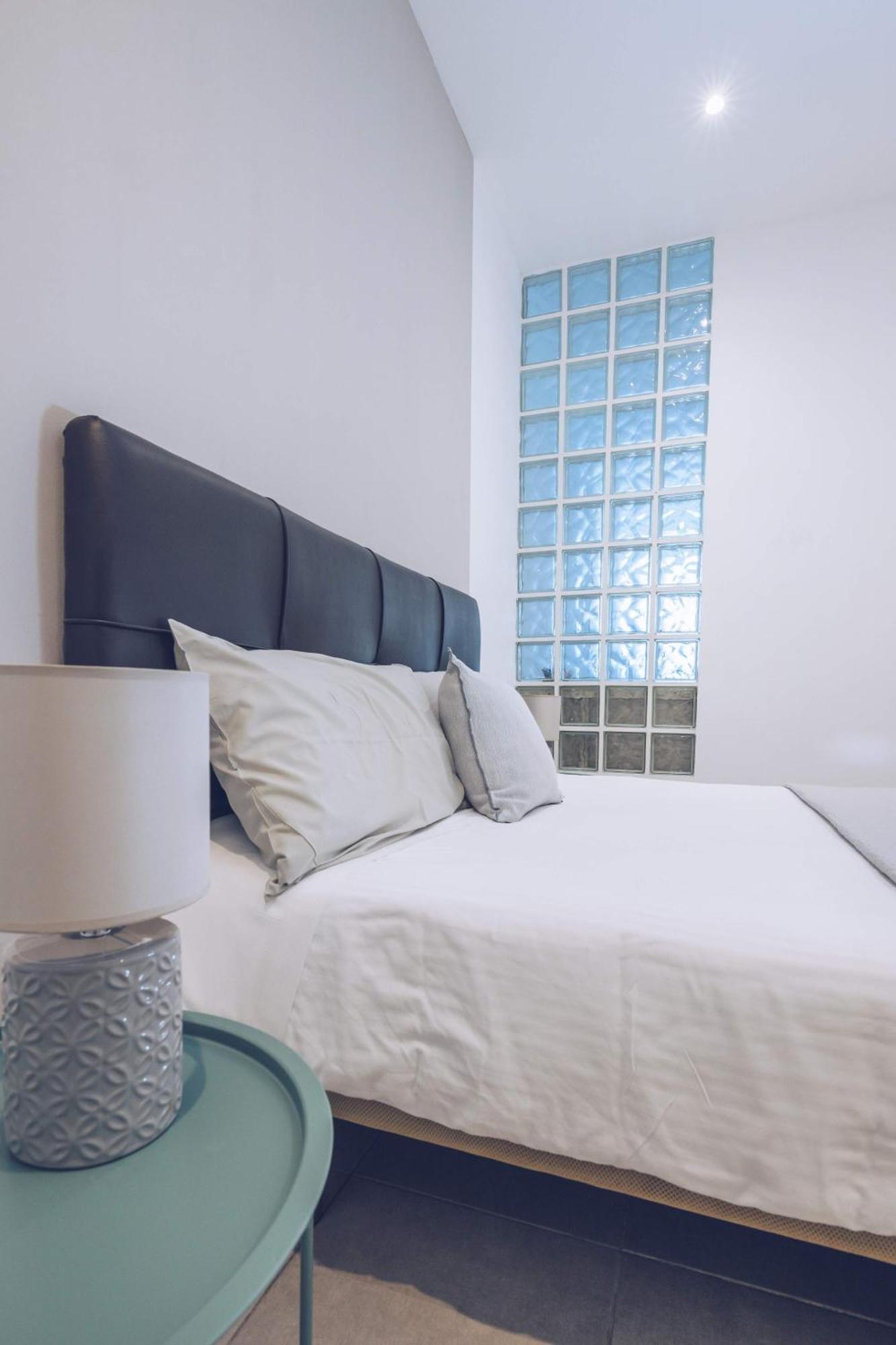 Ferienwohnung 2Br In The Zoko Contemporary And Convenient Gibraltar Exterior foto